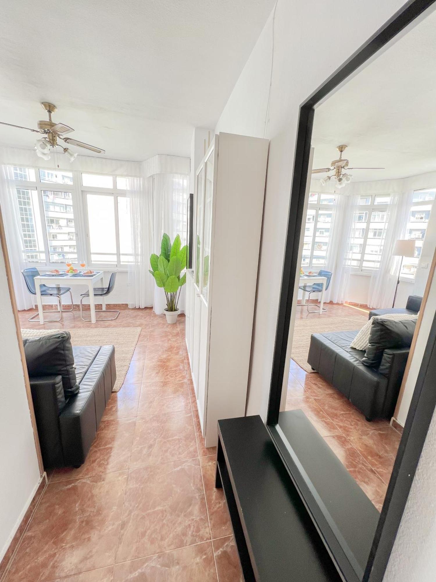 Cozy & Bright Flat Torremolinos Centre Apartment Ngoại thất bức ảnh